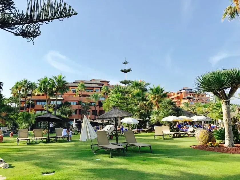 Large 3room apt 5* Hotel front line beach - Image 1