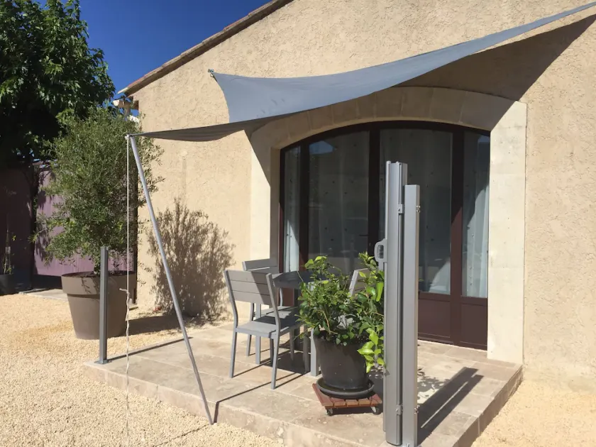 Schöne klimatisierte Wohnung mit Pool im Luberon - Image 1