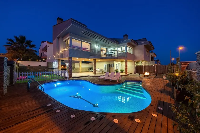 Villa Luxury Rock Tirri - Image 1
