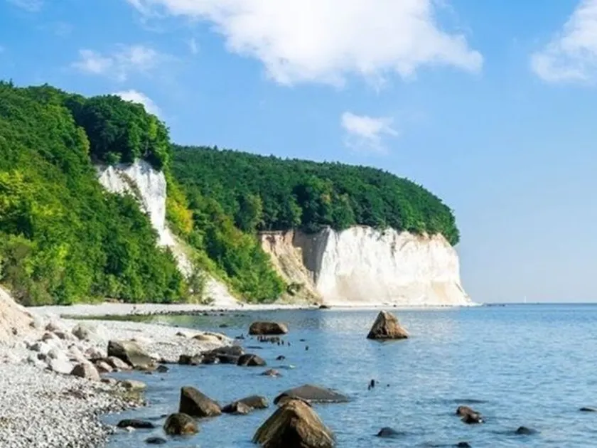 Sunny *** apartment at the Jasmund National Park World Heritage Site - Holiday apartment - Image 1