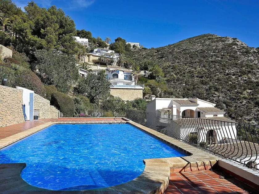 Gemütliche Wohnung für 4 Leute mit Pool, Klimaanlage, TV, Terrasse und Panoramablick - Image 1