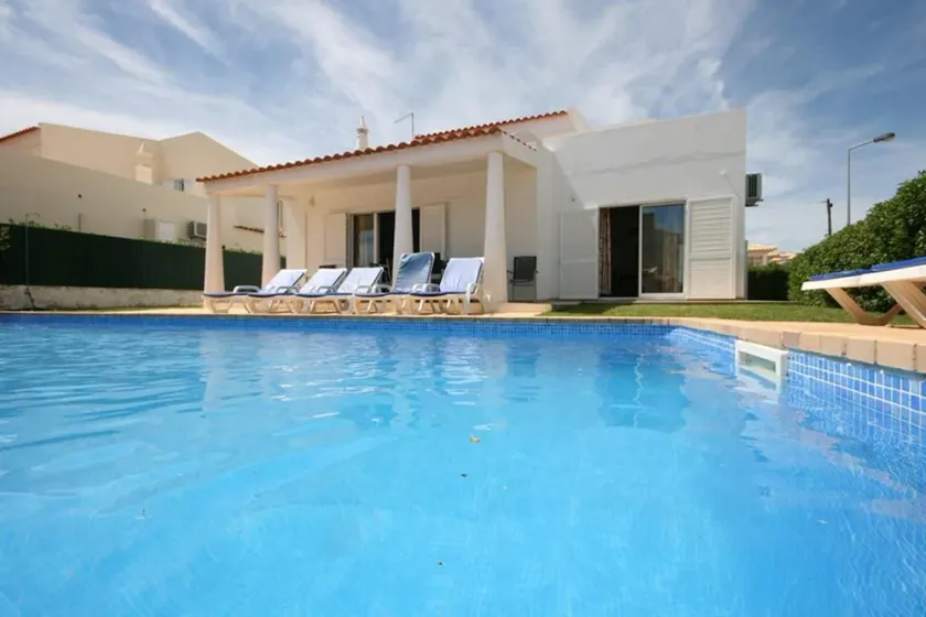 5min walking distance from amenities and beach , Private Swimming Pool, wifi - Image 1