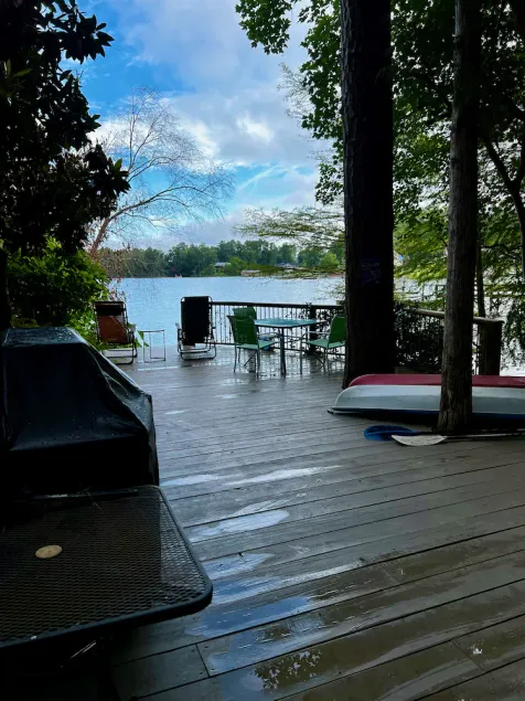 Awesome View- Lake Front Cottage- 5 Star - 2 kajakker - 40 min downtown Columbia - Image 1