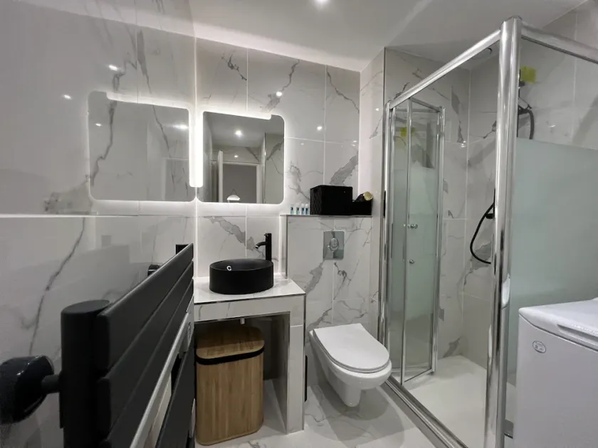 Monaco Monte-Carlo district magnificent 2-room apartment - Image 1