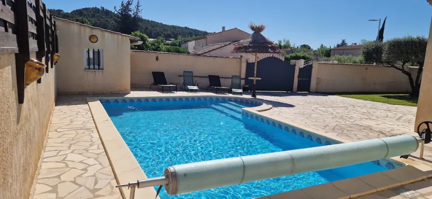 vivenda familiar piscina privada - Image 1