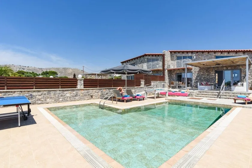 Villa Beatris Seastone by Villa Plus - Image 1