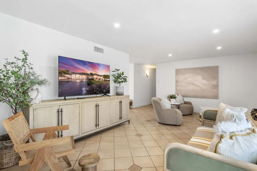 @ Marbella Lane - Contemporary 4BR Charm w/ Pool - Image 1