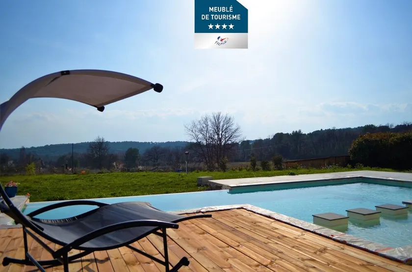 Modern air-conditioned villa, rated 4 stars+large heated swimming pool+beach volleyball court - Image 1