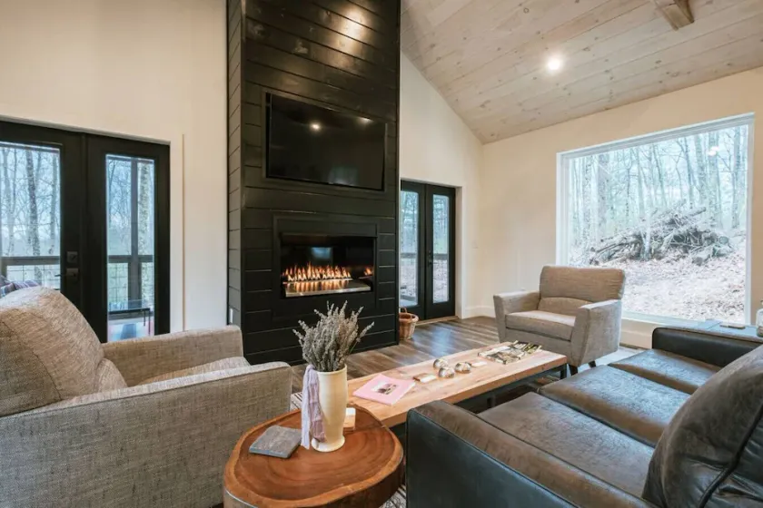 Hot-tub/wifi/fireplace - Honeysuckle Bridge - Image 1