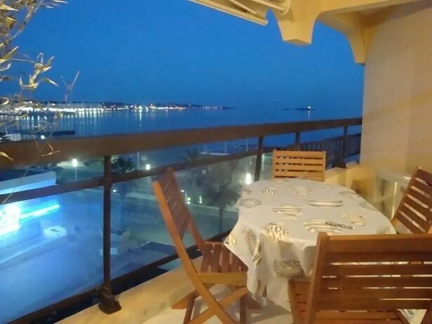 4 pers, en front de mer , vue mer ,  plage  à 20 m, parking privé, terrasse - Image 1