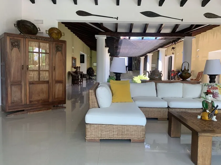 PRIVATE VILLA WITH PRIVATE LAKE AND RIVER VIEW - Image 1