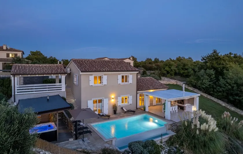 Villa Monet with whirlpool, sauna and 4 bedrooms - Image 1