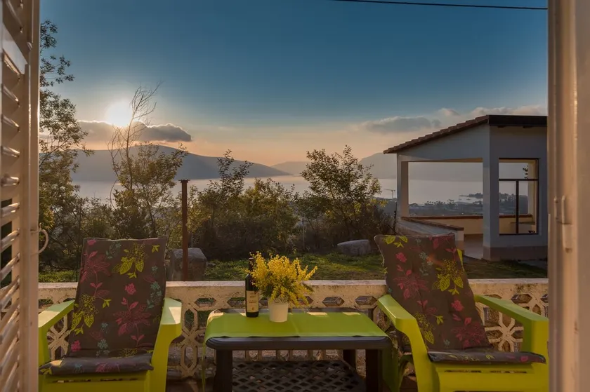 Holiday Home Nives Tivat - Image 1