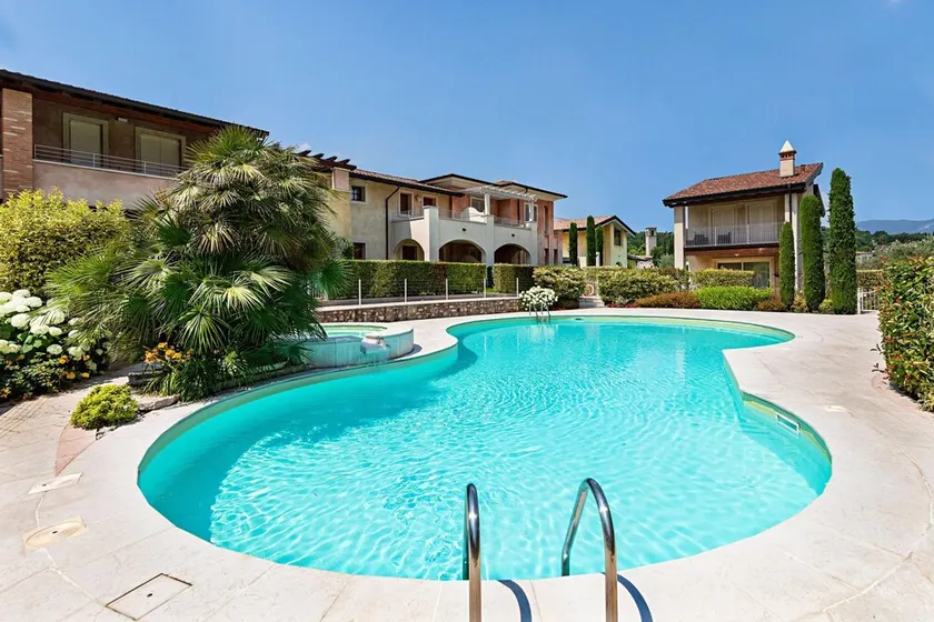 La Romantica Holiday Home by Wonderful Italy - Image 1