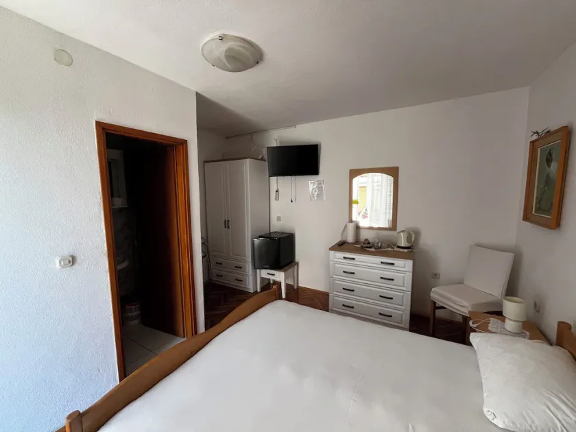Apartment and Rooms Ruza - Image 1