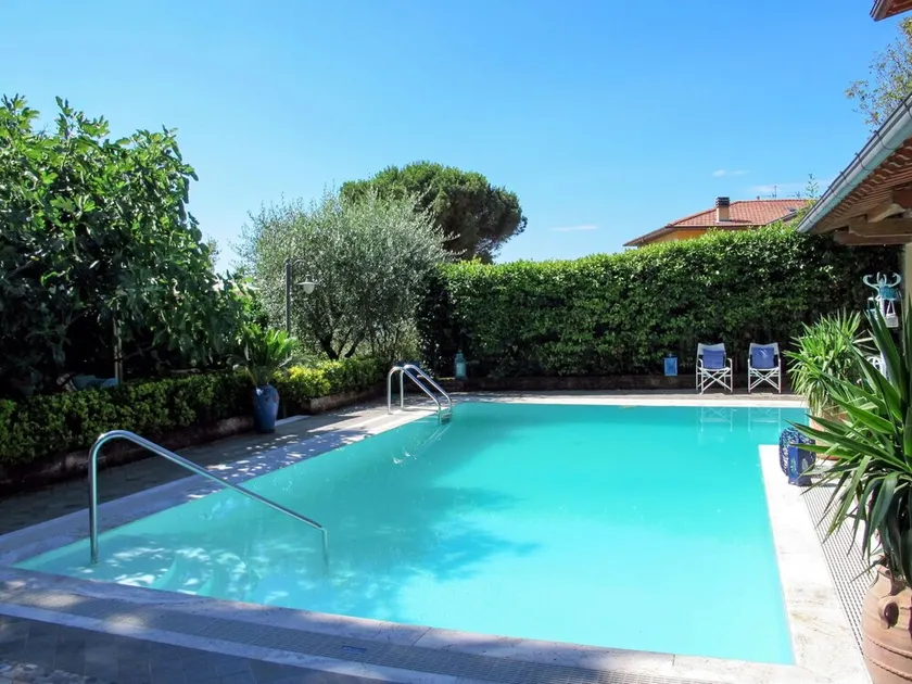 Splendida villa indipendente con piscina privata, WIFI, A/C, TV, patio e animali ammessi - Image 1