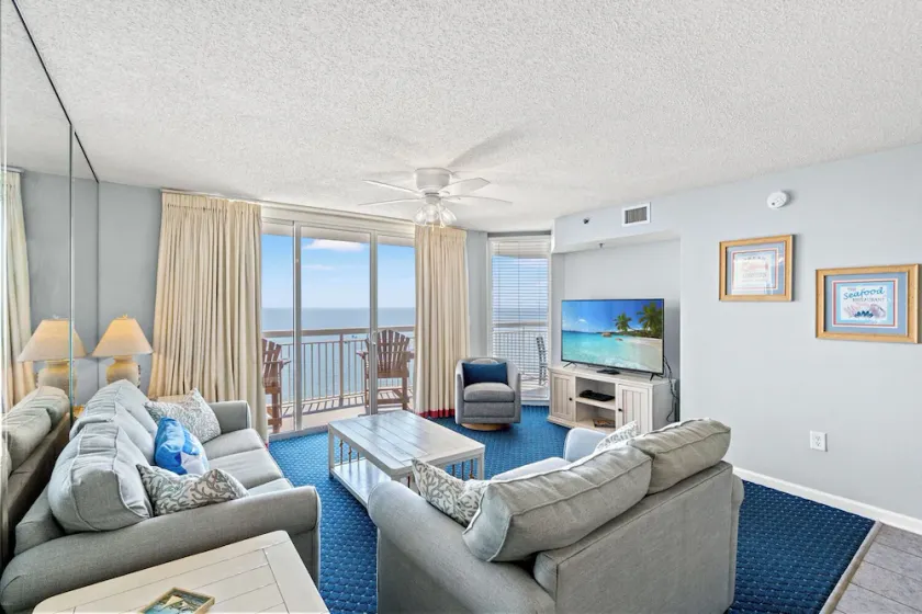 Crescent Shores 1711, 3 Soveværelser Beachfront Condo, Hot Tub og Gratis Wi-fi! - Image 1