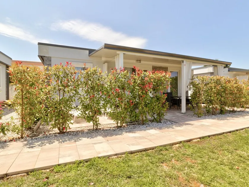 Mobile Home in Banjole Near the Beach - Image 1