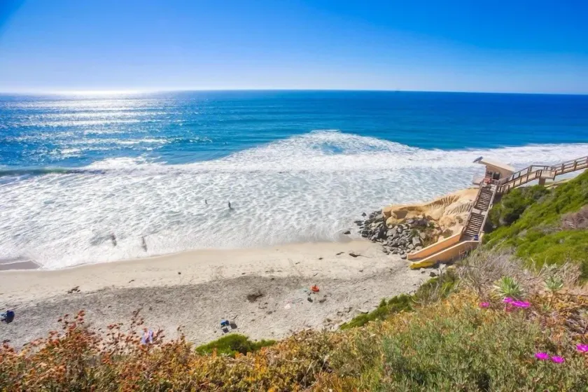 Ocean View! - Luxury Ocean Front 1 Bed, Beach Access, Pool - Image 1