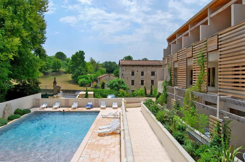 Studio hyggeligt à Barjac | Piscine extérieure + Proche Commerces et Restaurants - Image 1