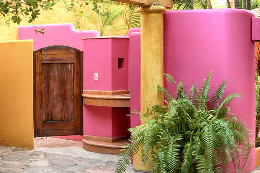 Belle hacienda espagnole climatisée avec une cour et une piscine magnifiques - Image 1