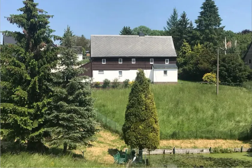 A lovingly restored old farmhouse in Heeselicht - Image 1