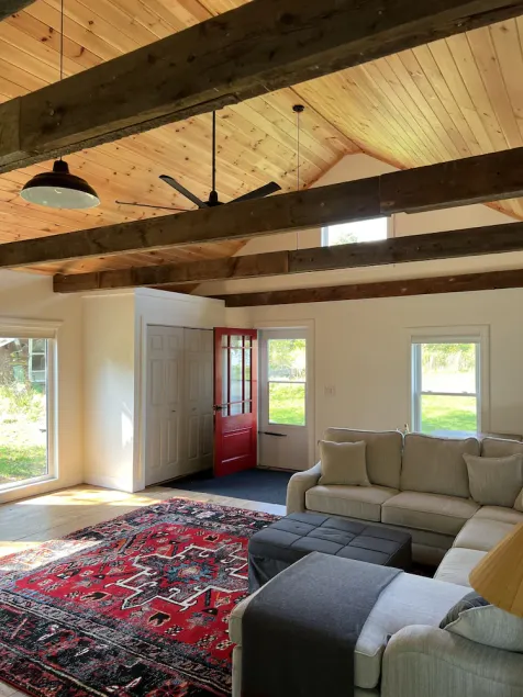 Newly Renovated Country Farmhouse. Great room, Large kitchen, Bright 3 bd/2.5 ba - Image 1