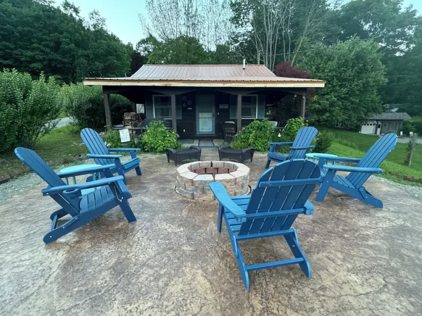 Cabin directly across from Kinzua Lake & Onoville Marina - Image 1