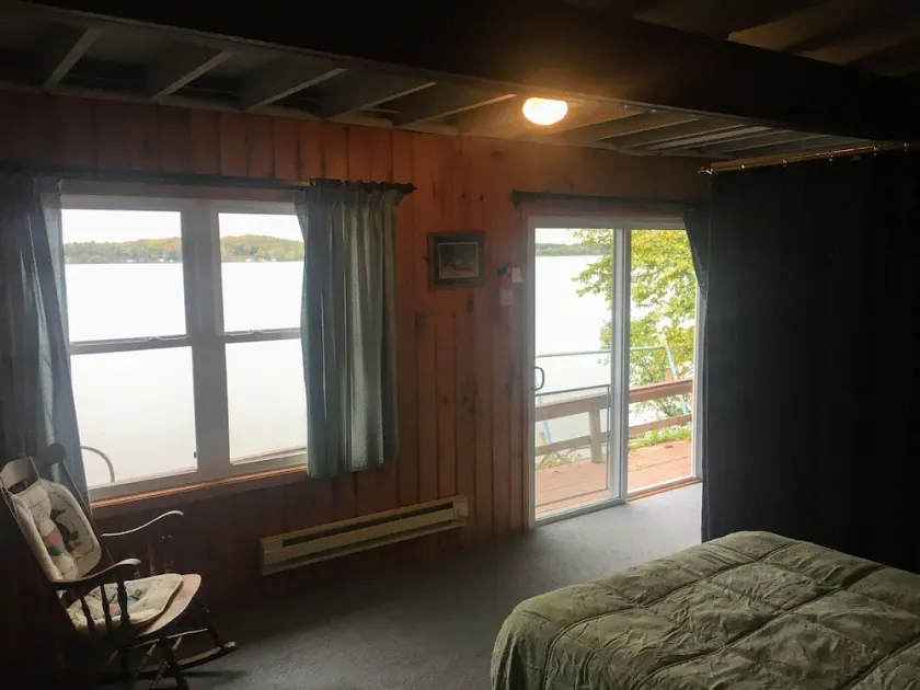 NYT til VRBO! Ultimative flugt på den smukke Stuart Lake. 5 hektar, meget privat! - Image 1
