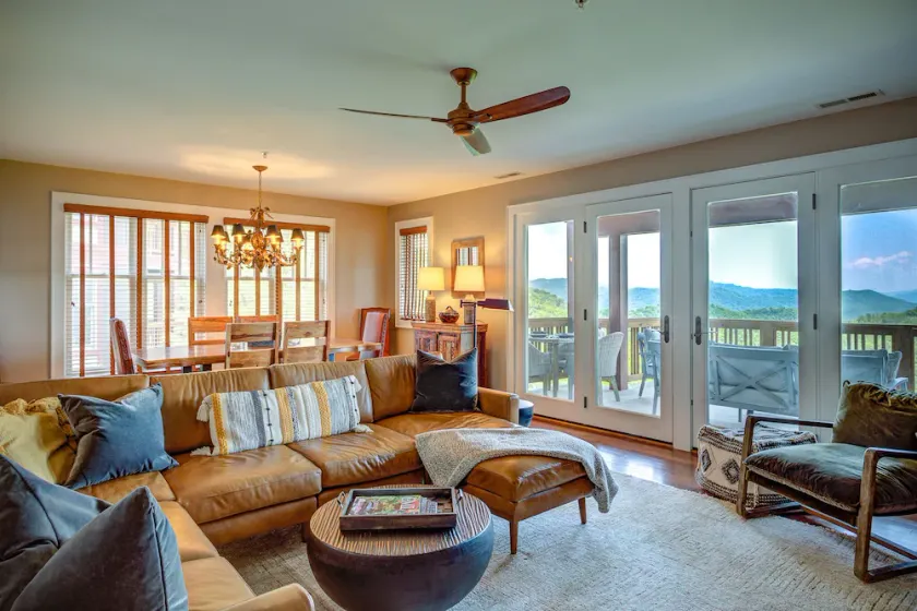 Escape the Heat in the High Country - 3 King Bedrooms & Amazing Views! - Image 1