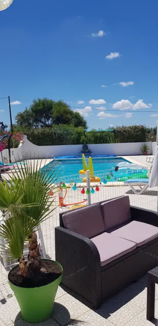 Villa med pool i Ourique regionen<br>9 personer 4 soveværelser - Image 1