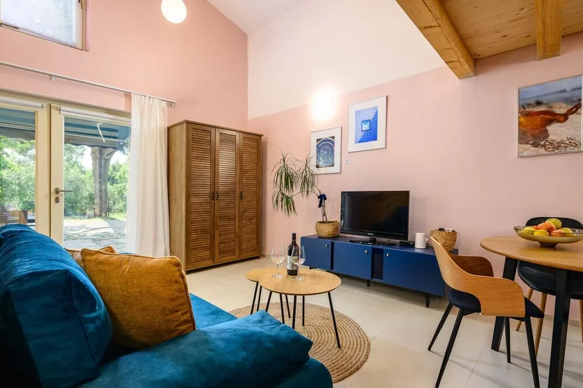 Stella Marina Deluxe Apartment - Image 1