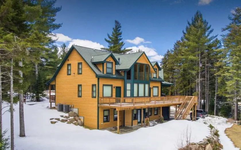 White Mountains Getaway- Welcoming seasonal renters! CLOSE TO BRETTON WOODS - Image 1