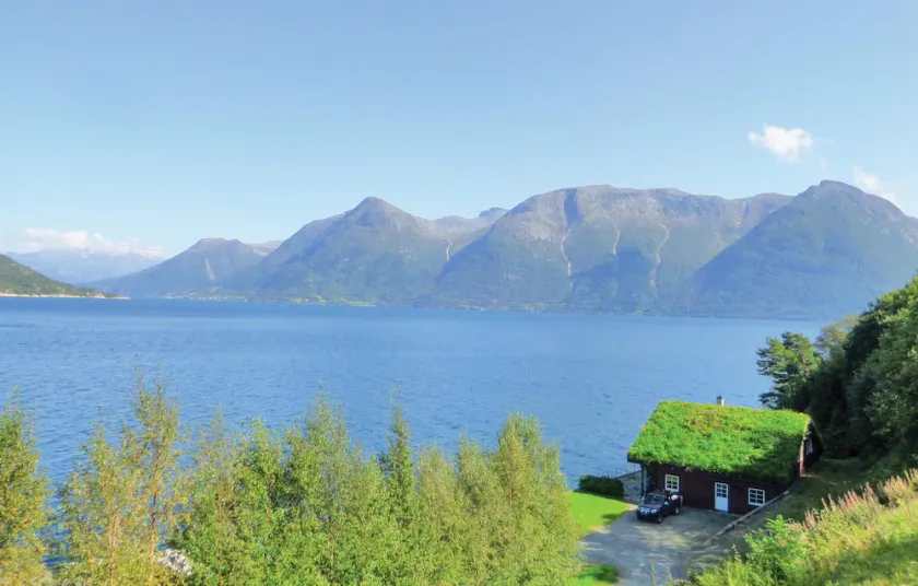 Cozy home in Utne with sauna - Image 1