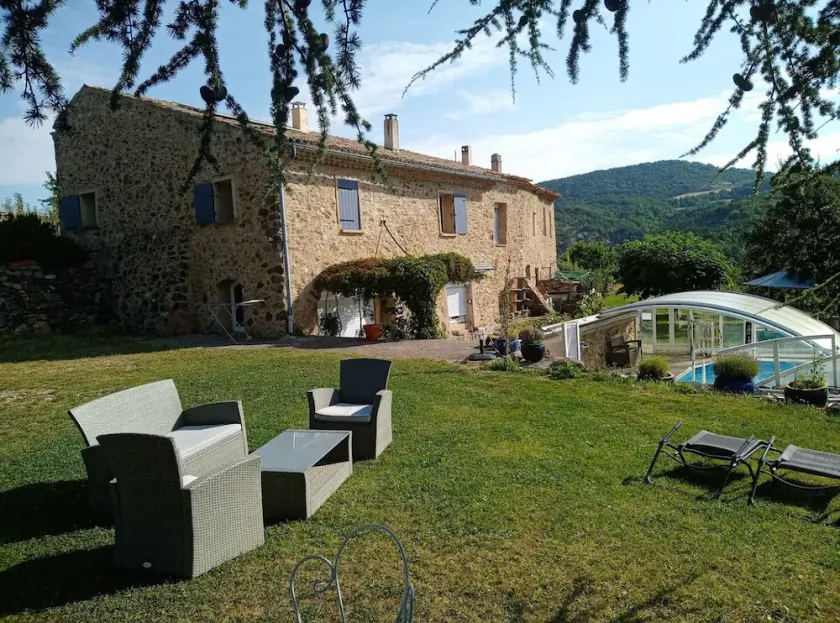 Personaggio cottage in Alta Provenza - Image 1