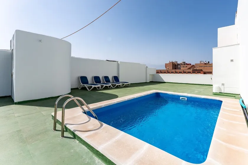 Penthouse with private pool - Image 1