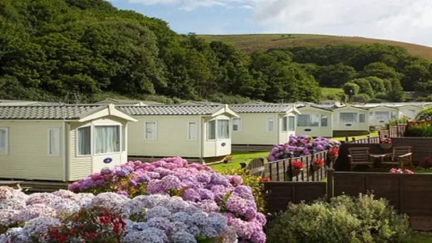 Caravane de 2 chambres, côte sud du Devon nr Plymouth, à 200 m de la plage + piscine intérieure chauffée - Image 1
