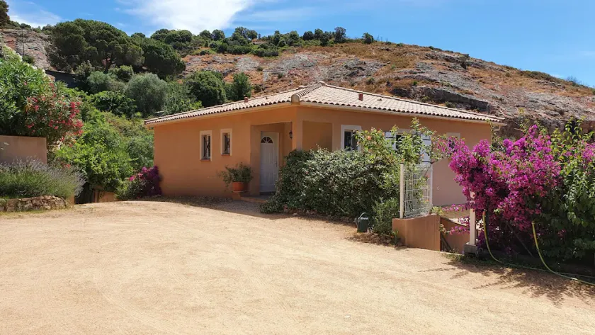 Upper floor of the T3 villa, 85 m² - Image 1