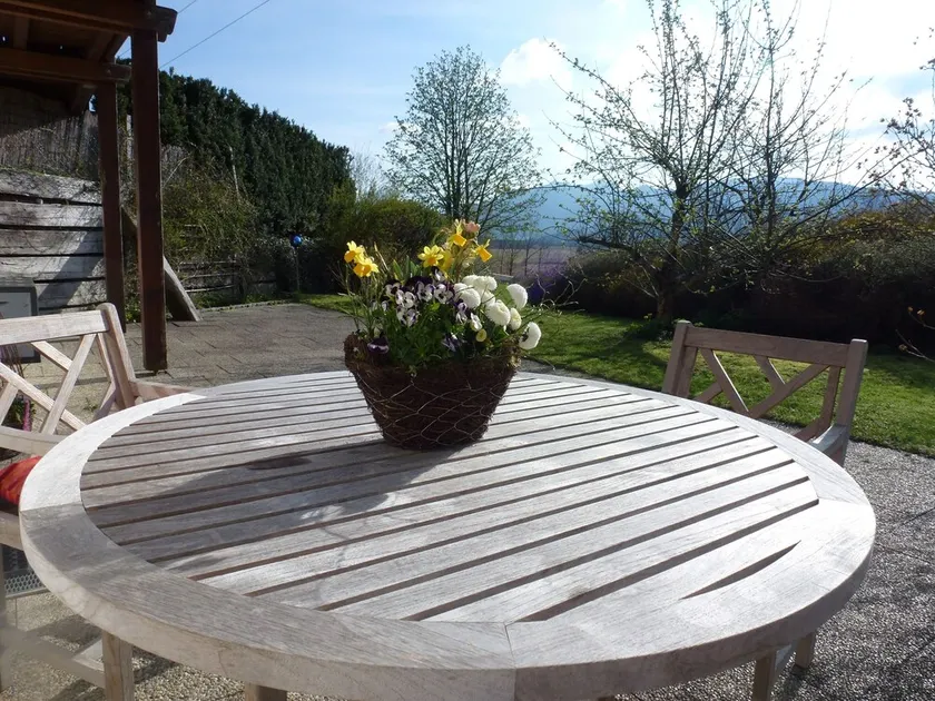Bello, silenzioso appartamento di 2 camere da letto con ampio terrazzo e vista panoramica - Image 1