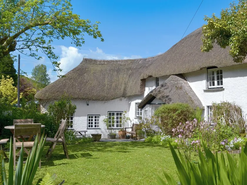 2 bedroom accommodation in South Petherwin, near Launceston - Image 1