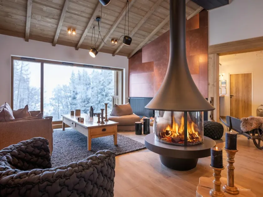 Apartment in Fornelet with Ski-In/Ski-Out Access - Image 1