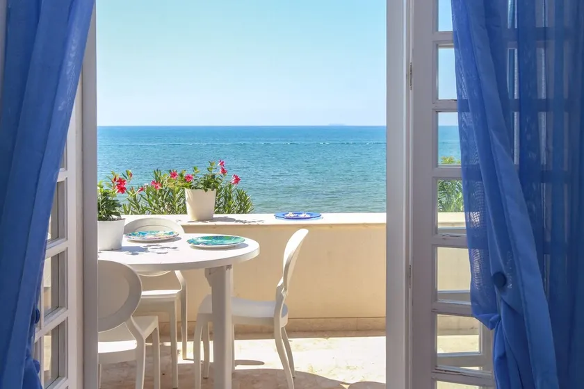 Lejlighed ved havet, terrasse, have, havudsigt, WiFi, luft, max. 5 personer - Image 1