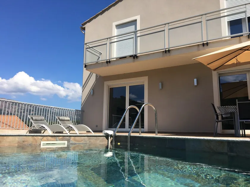 Nyt moderne hus med swimmingpool mellem hav og bjerg - Corse-du-sud - Image 1