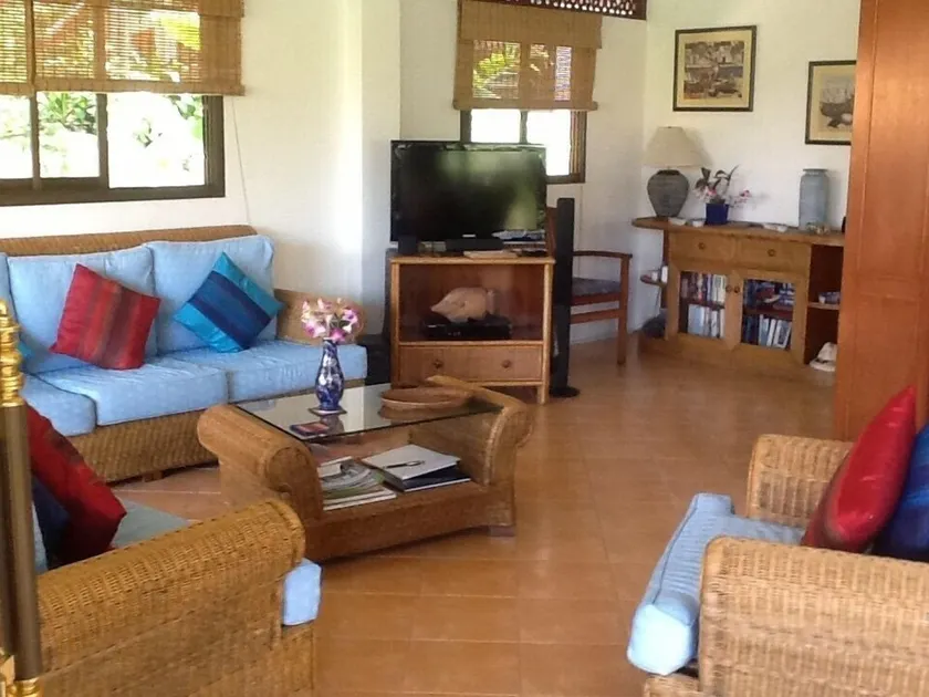 Affordable beachside luxury in a beautiful intimate setting. - Image 1