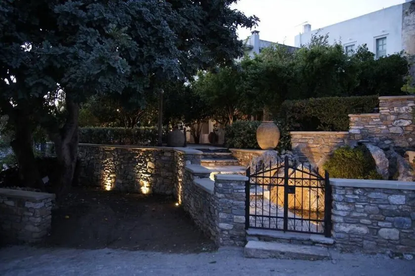 Grand appartement de vacances adapté aux familles avec barbecue et jardin - Image 1
