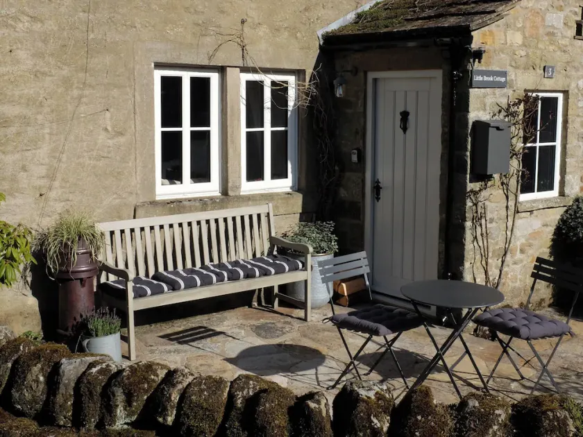 Little Brook Cottage - Image 1