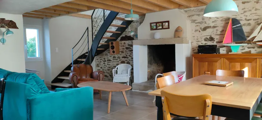 Renovated fisherman's cottage 8 minutes' walk from Lanseria beach - Image 1