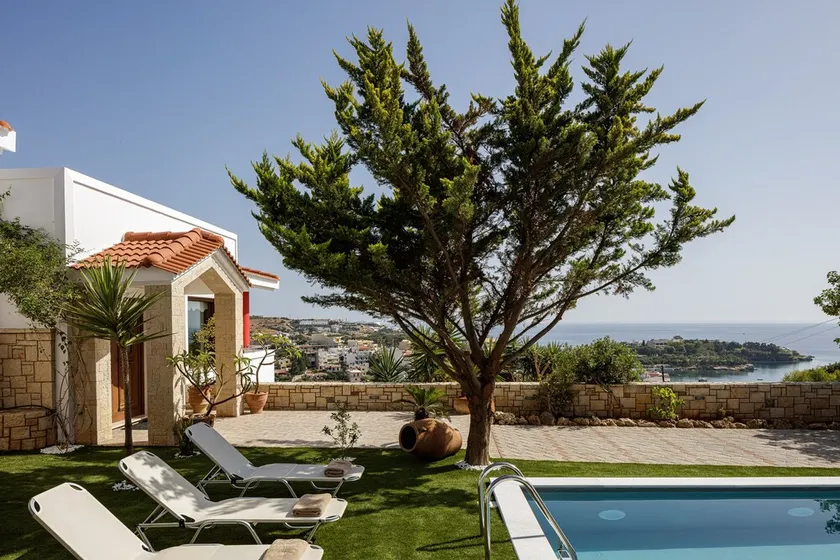 Veranda Sea View Villa, a Serene Sanctuary within walking distance to the beach - Image 1