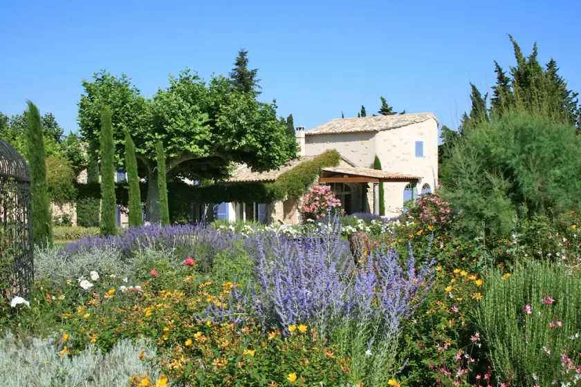 Unique in Provence: the Mas Mirabelle in Eygalières - Image 1
