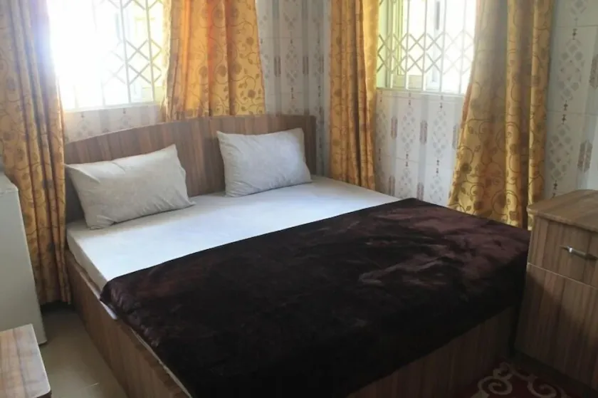 Adinkra City Hotel - Image 1